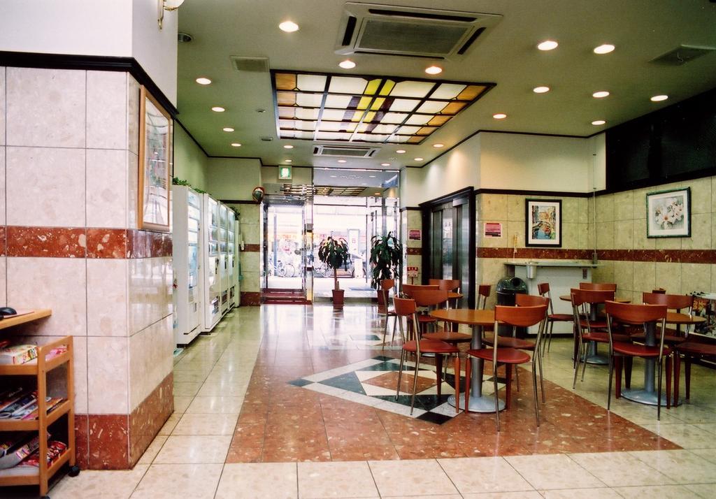 Toyoko Kamata Higashi-guchi 3*